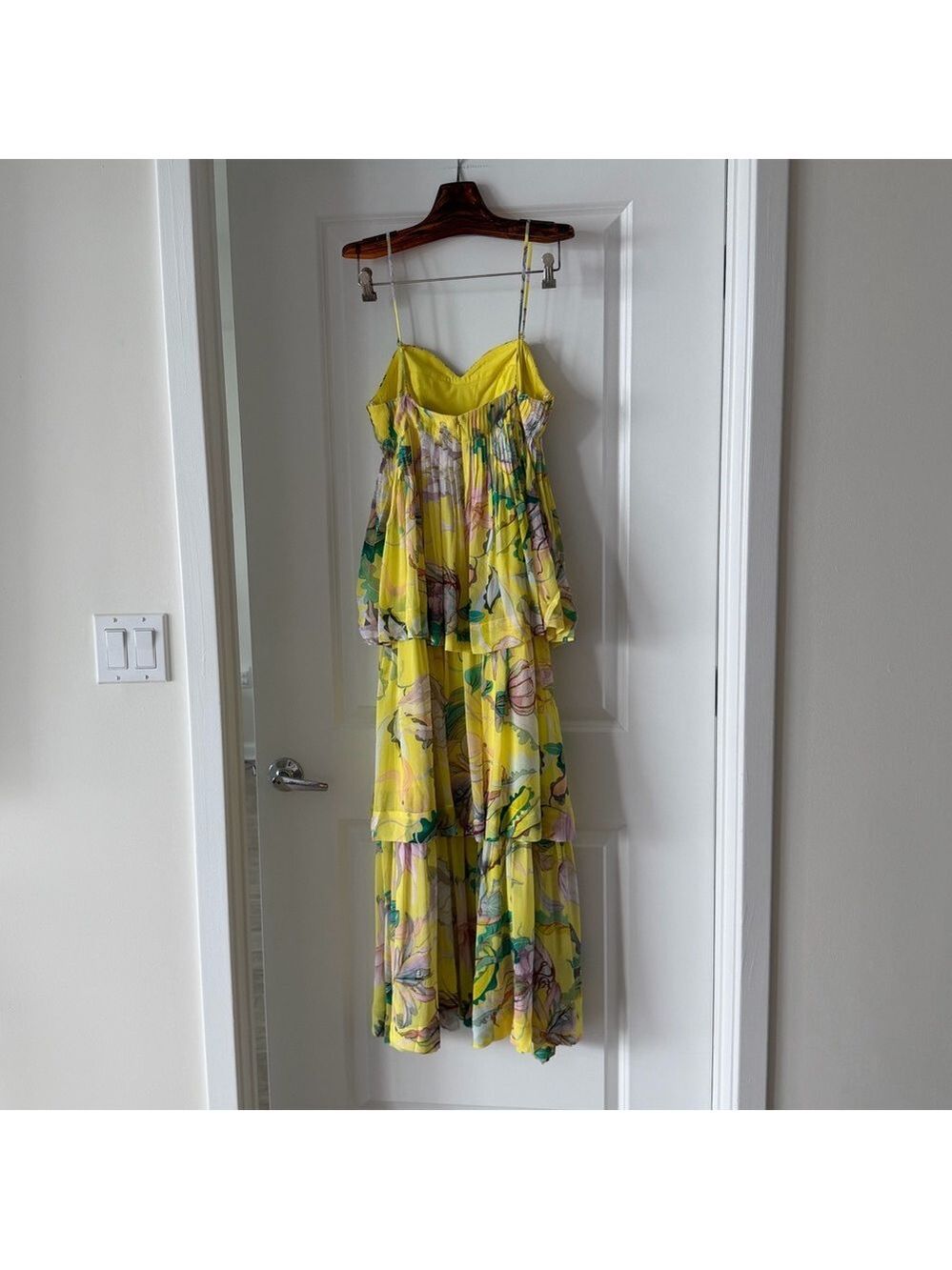 Farm Rio Yellow Jellyfish Bouquet Layered Maxi Dress - Picture 8 of 9